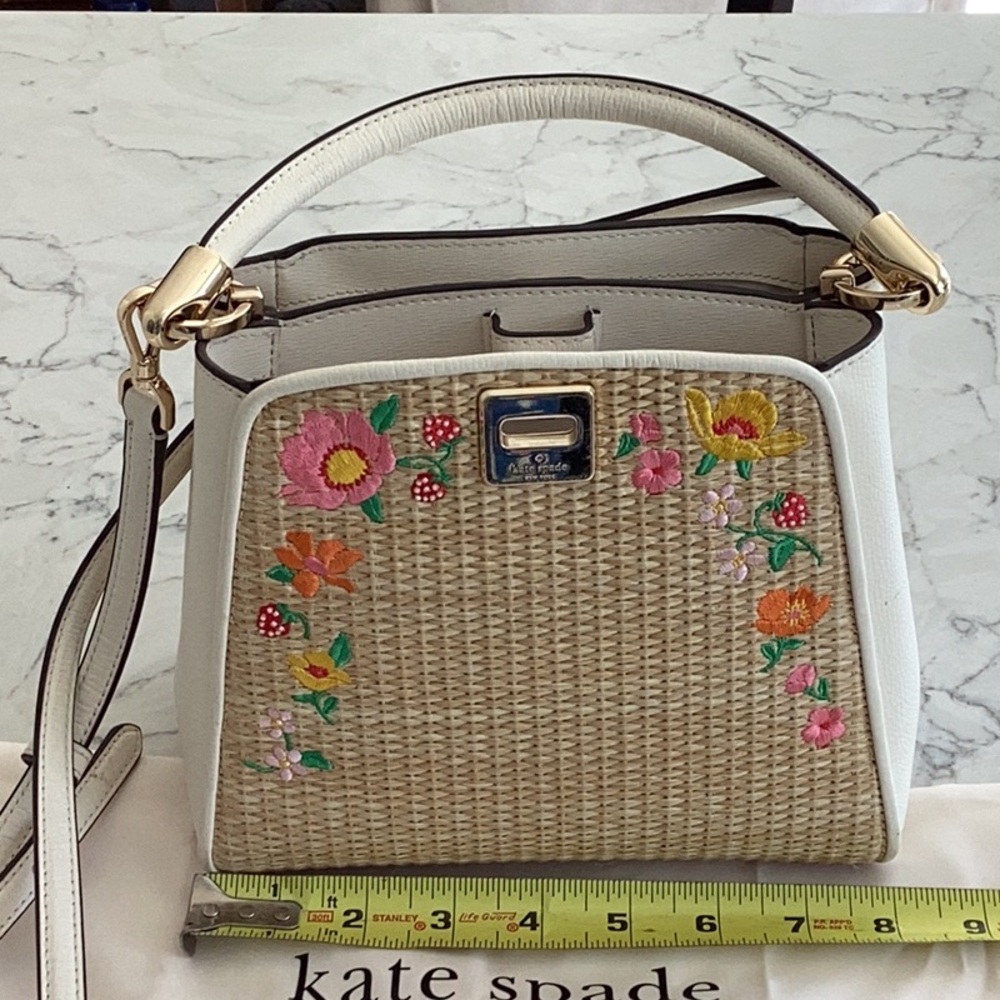 Kate Spade small purse, gently used